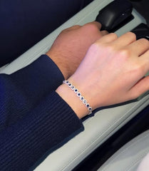 سوار بأحجار كبيرة من الماس الأزرق مع علبة فاخرة 🇫🇷